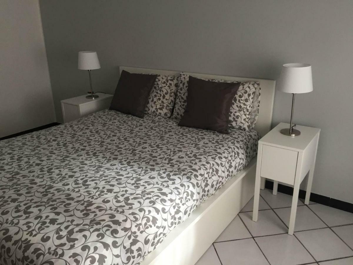 Salerno 55 Bed & Breakfast ภายนอก รูปภาพ